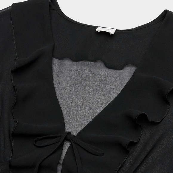Wilfred x Aritzia “Frenchy” Black Sheer Ruffle Blouse - Picture 7 of 7